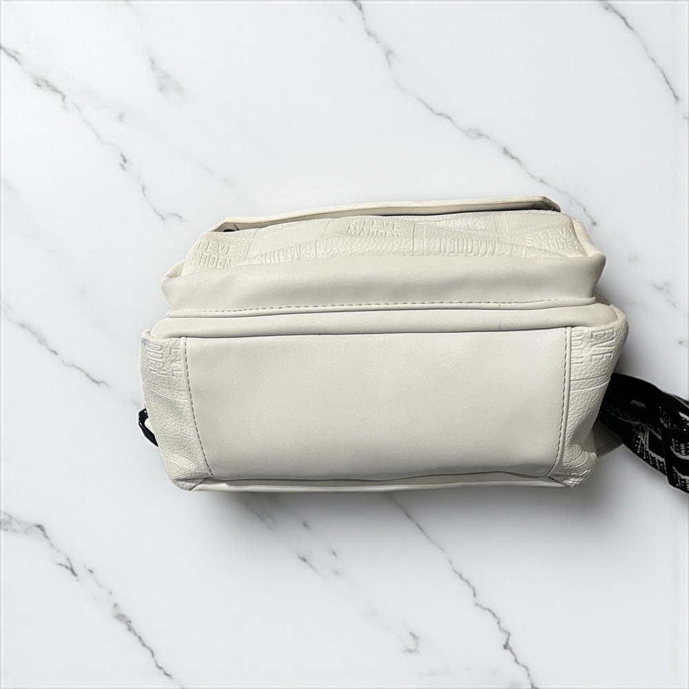 Steve‎ Madden Backpack Purse Embossed Logo White Adjustable Straps - Picture 7 of 9